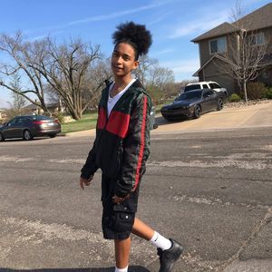 Meet your Posher, Jay